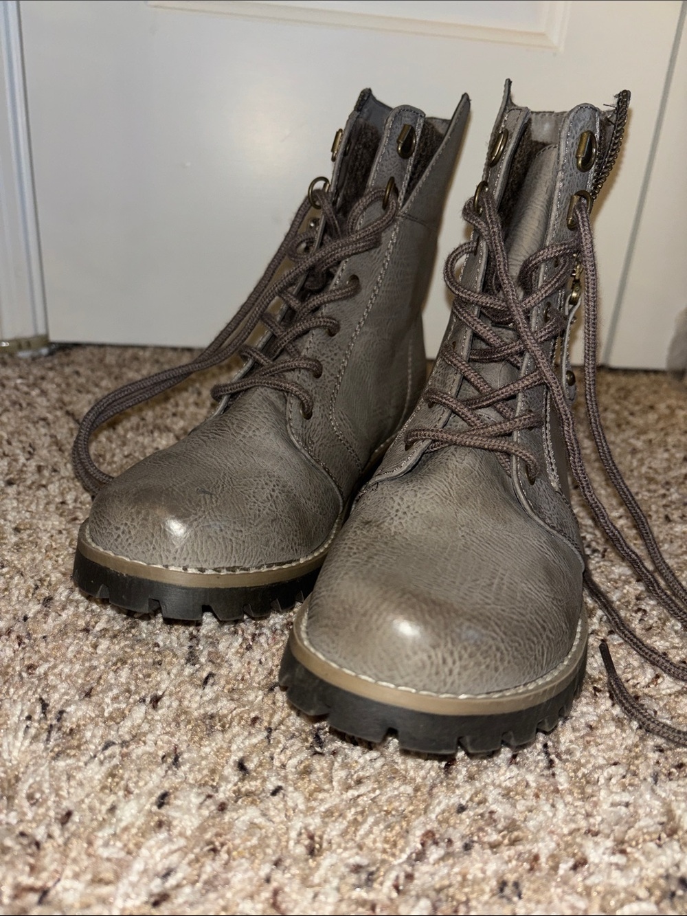 Bongo Lace-Up Combat Style Boots in Taupe size 7